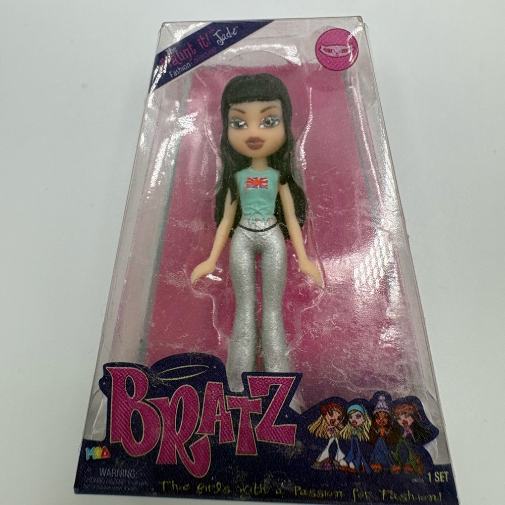 Mini Bratz Limited Edition Flashback Minis Series 1 Jade Flaunt It 2" Tall